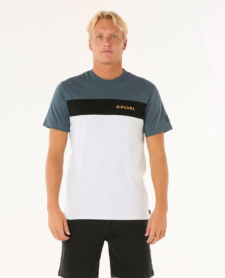 UNDERTOW PANEL TEE