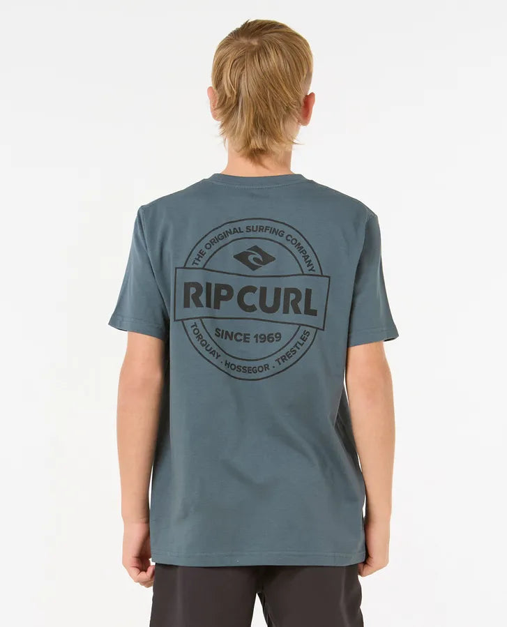 STAPLE TEE -BOY