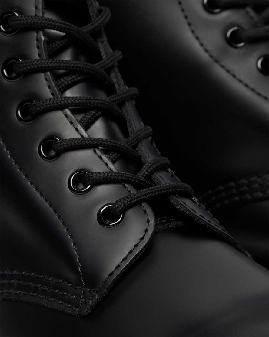 1460 8 Eye Boot Black Smooth-Willocks Surf