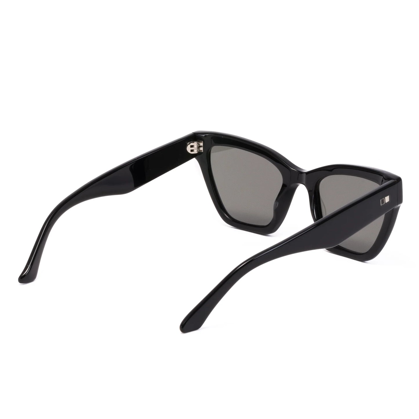 Reputation : Eco Black / Grey