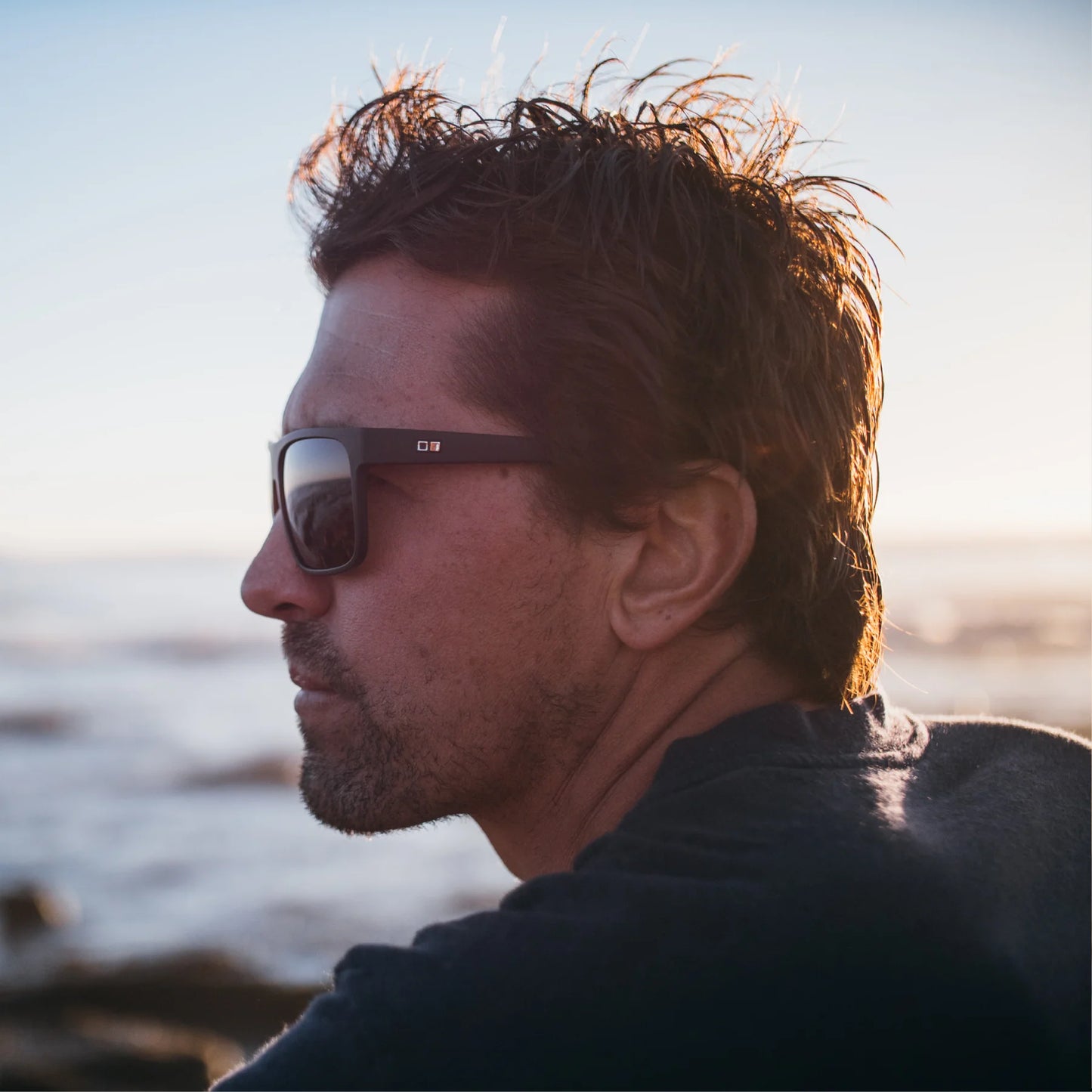 After Dark : Matte Black/Grey-Willocks Surf