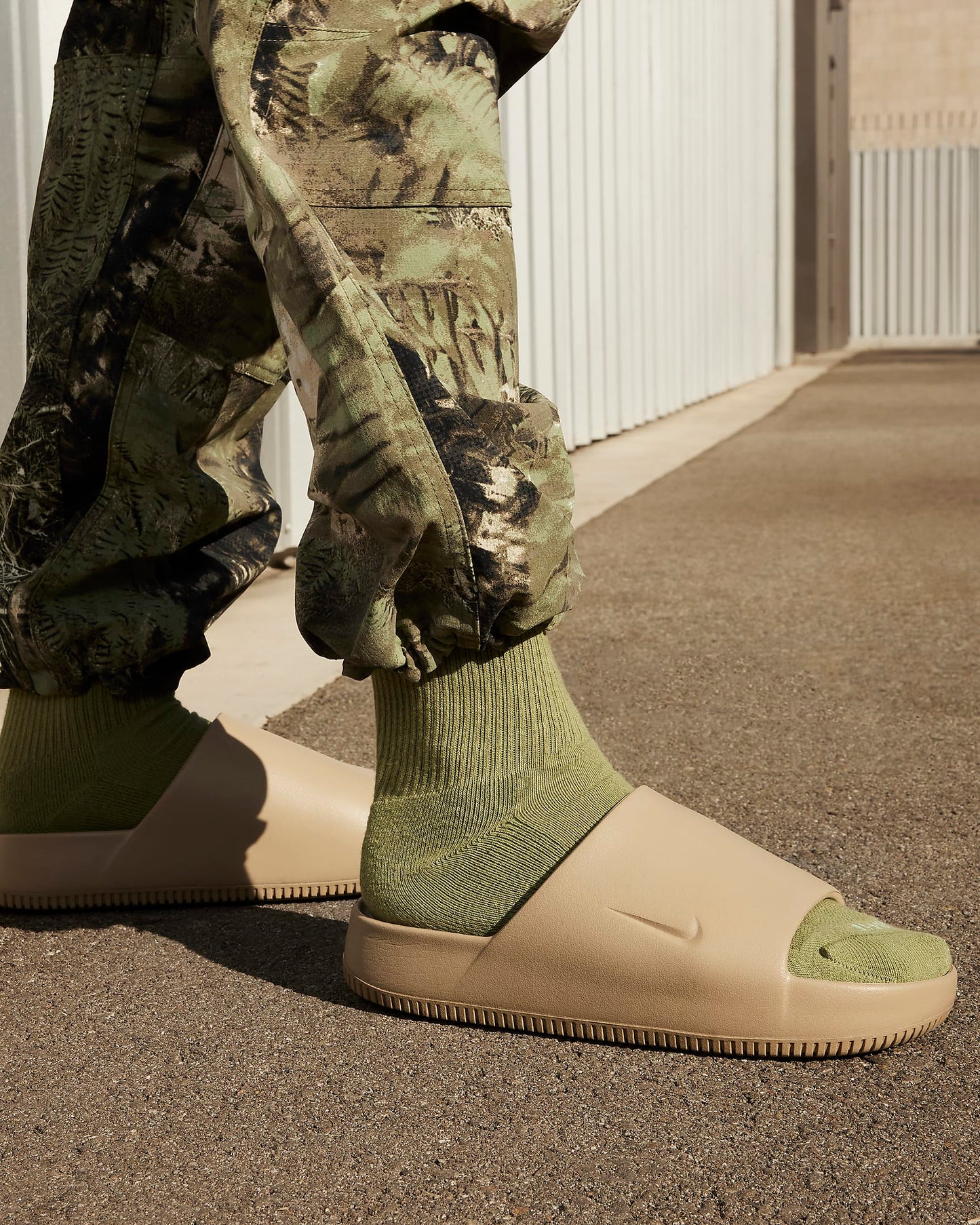 Nike Calm Slide