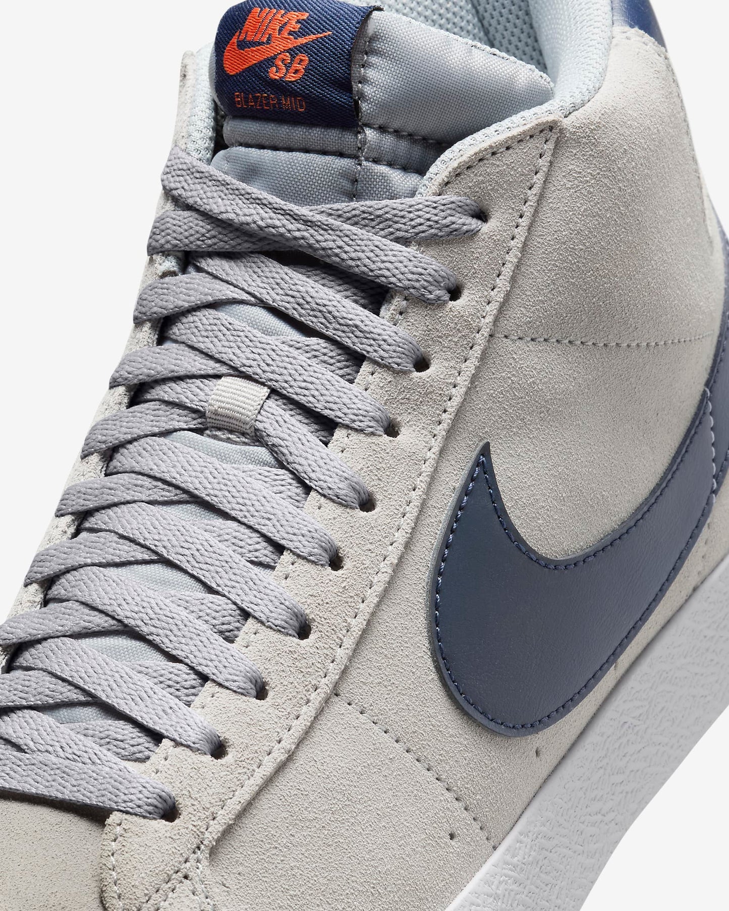 Nike SB Zoom Blazer Mid