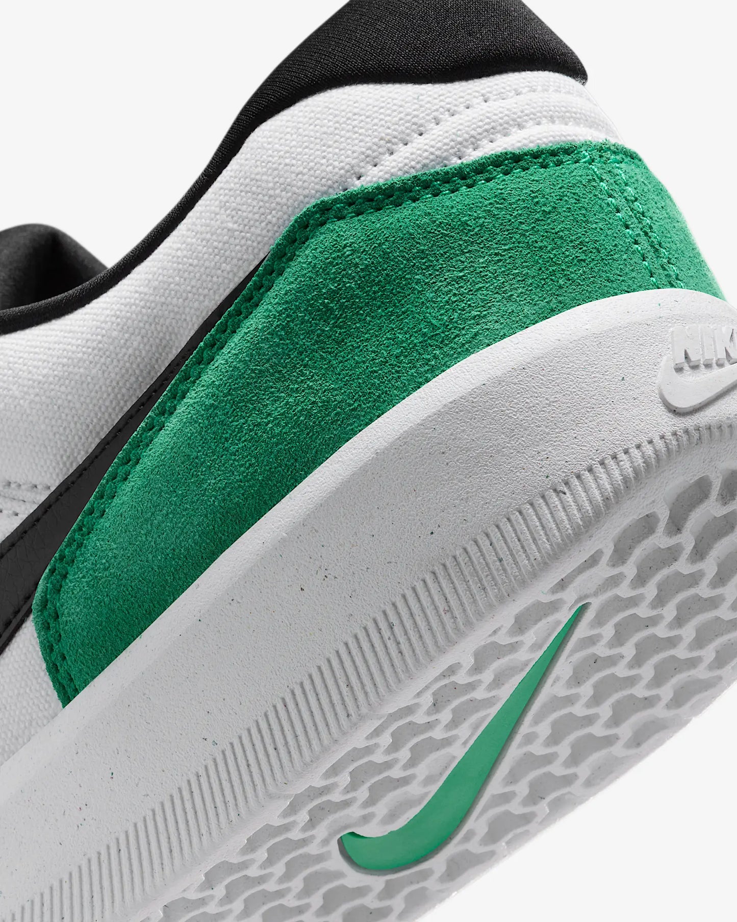 Nike SB Force 58