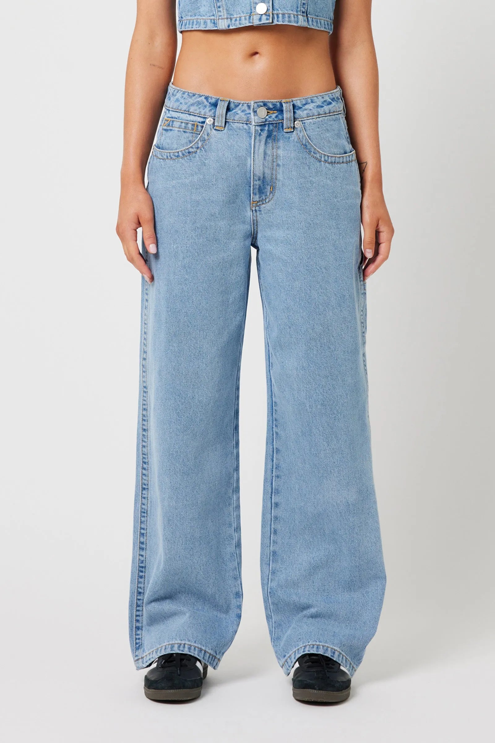 RC 95 BAGGY ARIANE-Willocks Surf